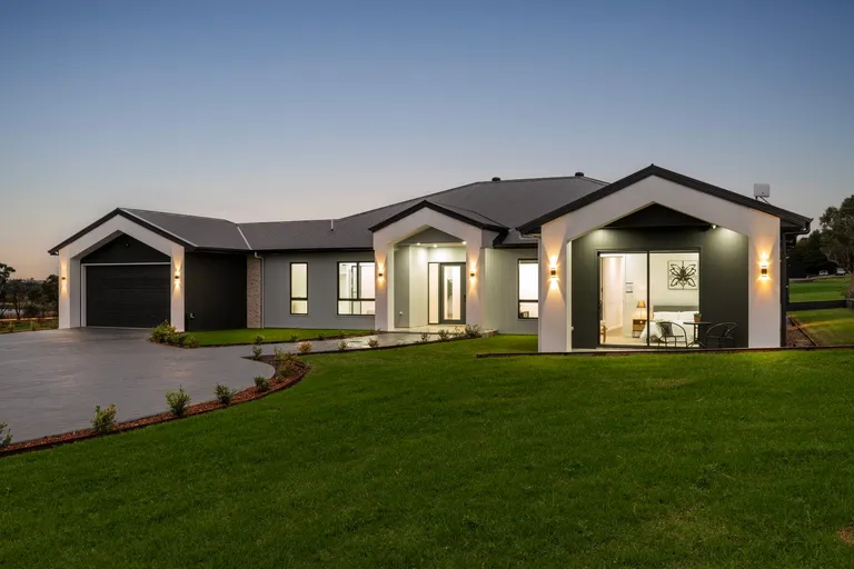 30 Serenity Ridge
