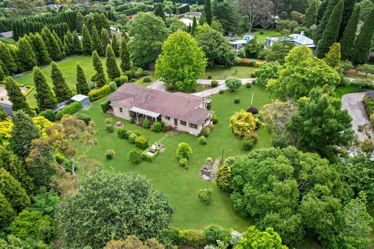 35 Sunninghill Avenue
